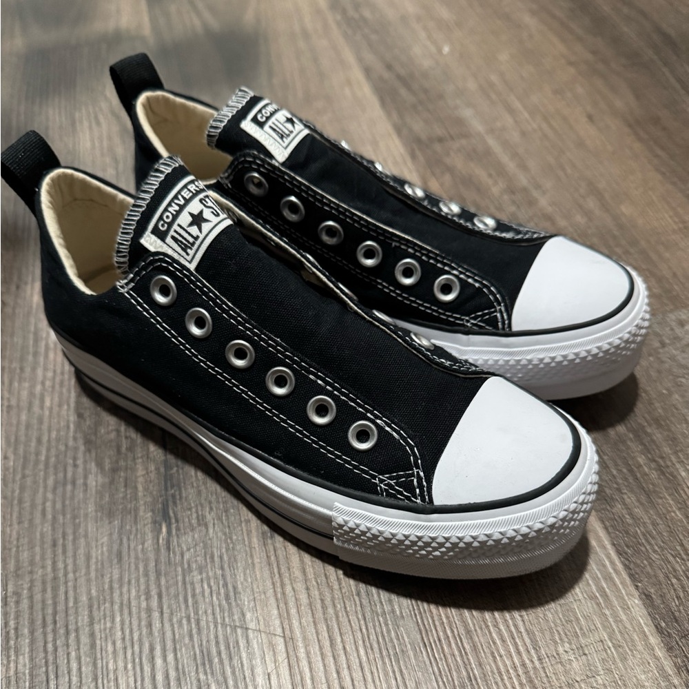 Platform Converse Black and White Slip-On Sneakers
